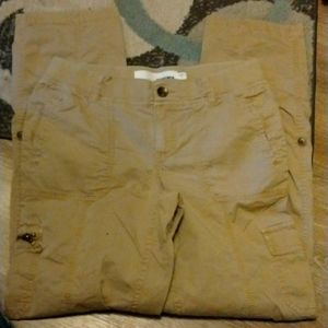 Pant/Capri khaki cargo